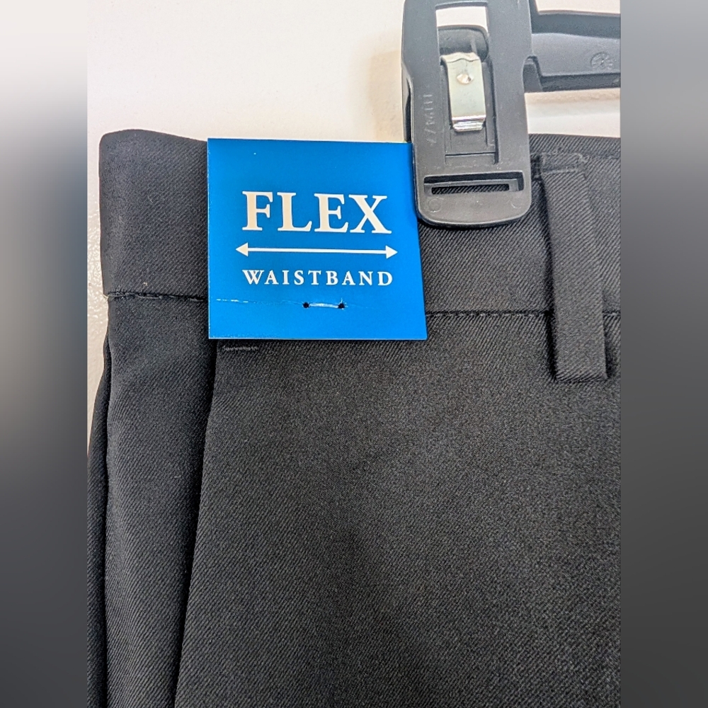 Haggar Black Slim-Straight Trousers - Picture 4 of 6